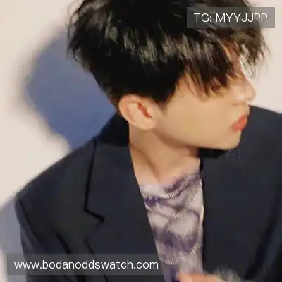 杜严谦